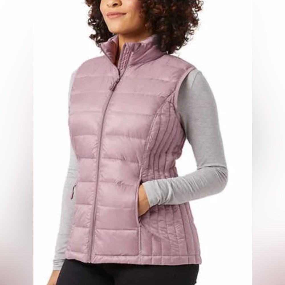 32 Degrees Heat Lightweight Warmth Packable Vest Elderberry, Women’s Size Medium